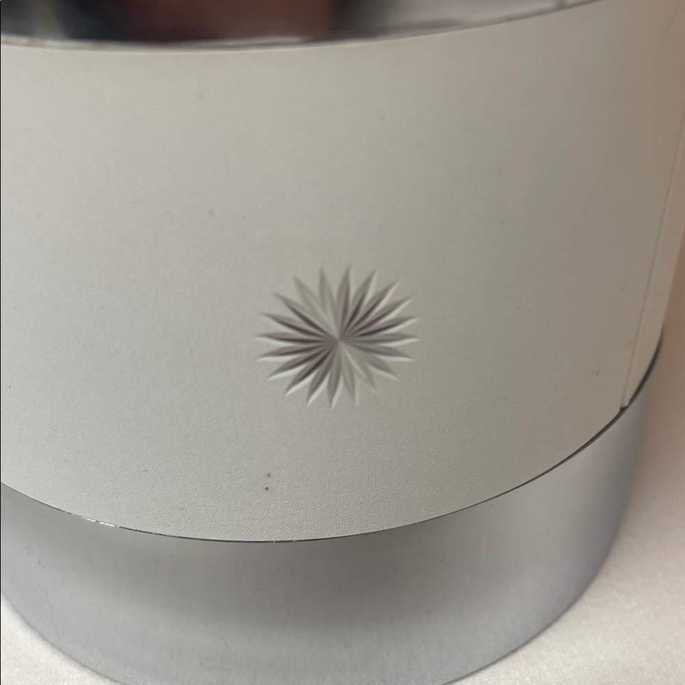 Mid Century Modern, Vintage Silver and White Ice Bucket - Picture 6 of 16